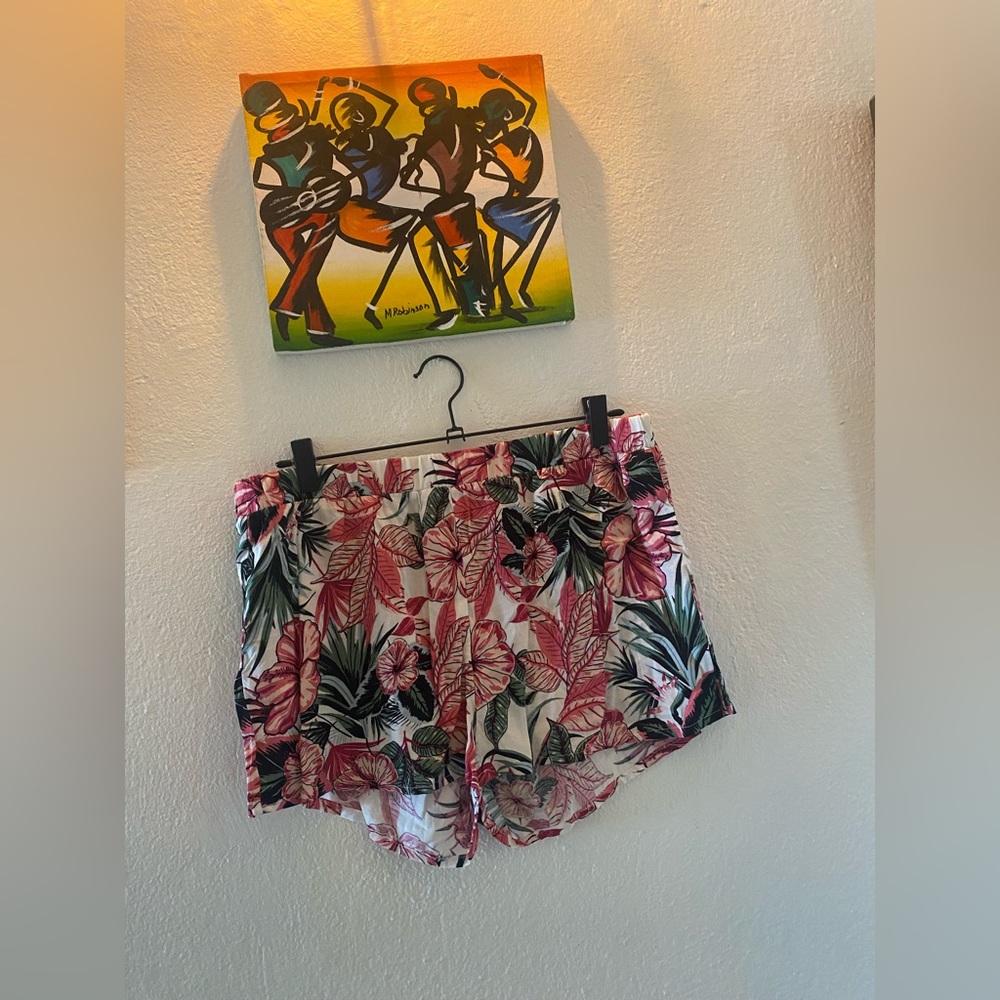 Full circle trends (SET 2 PIECES ) tropical Blouse and Shorts🌺summer